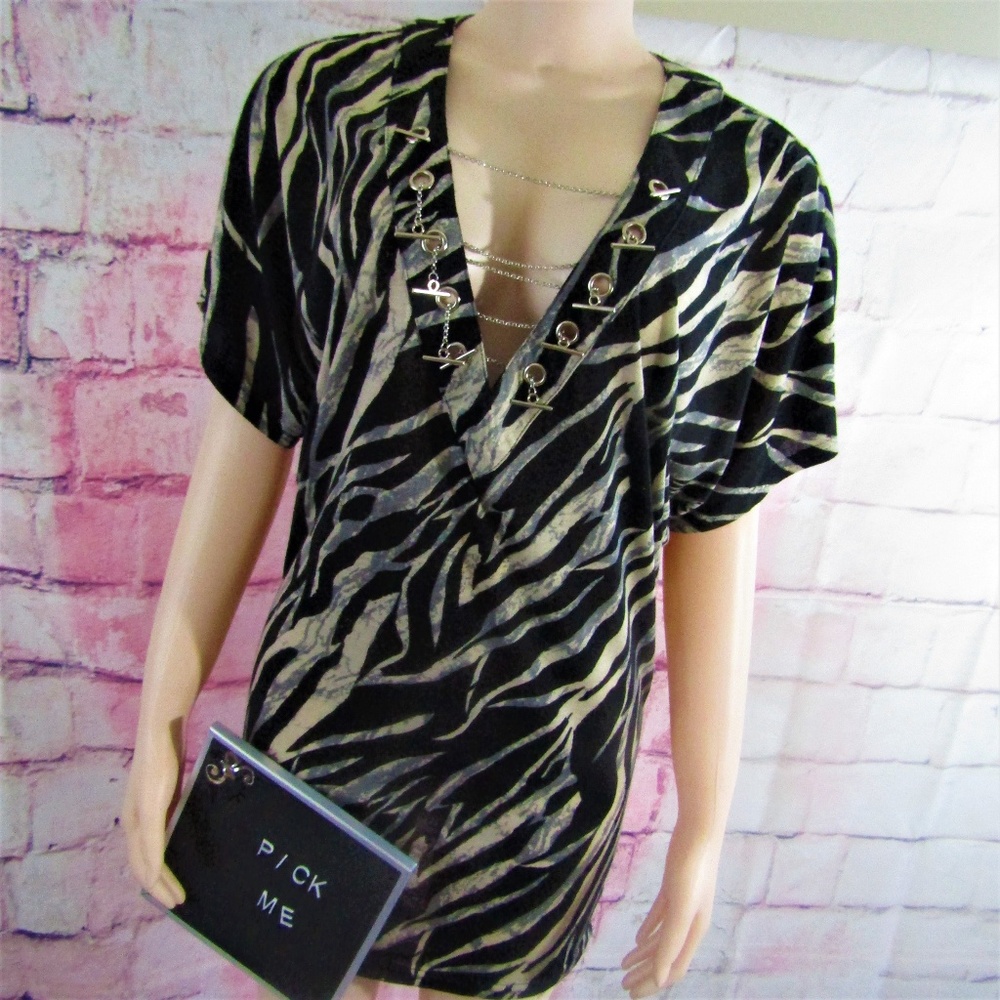 Hot & Delicious Zebra Chain Top Tunic Coverup S